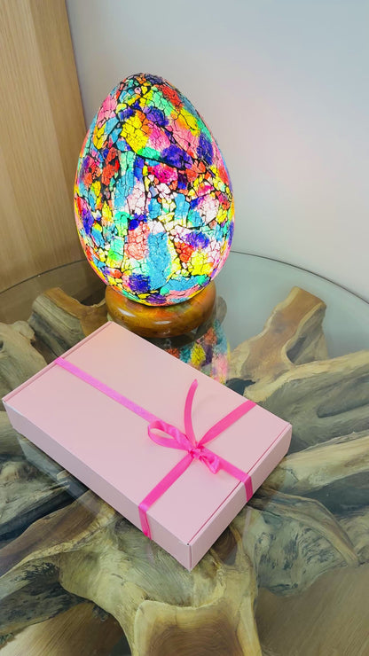 TaylieBox Iconic Girl